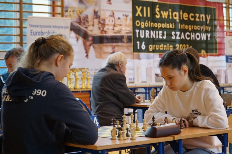 XIII Świąteczny Ogólnopolski Turniej Warcabowy i Szachowy